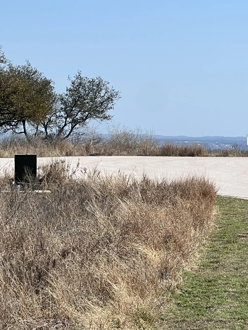 25 Southview Court Kingsland, TX 78639