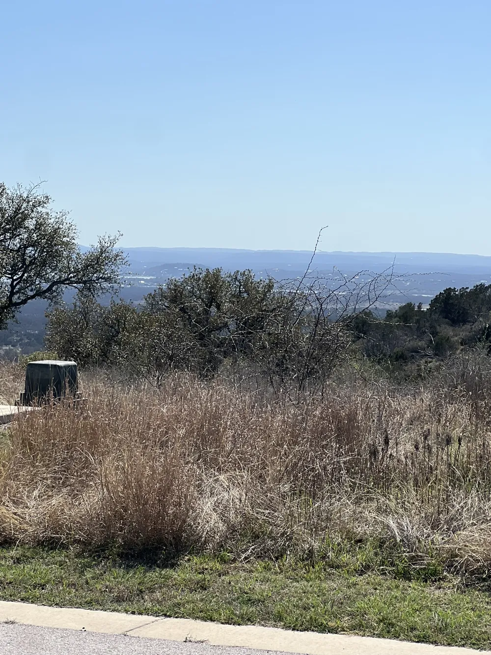 25 Southview Court Kingsland, TX 78639