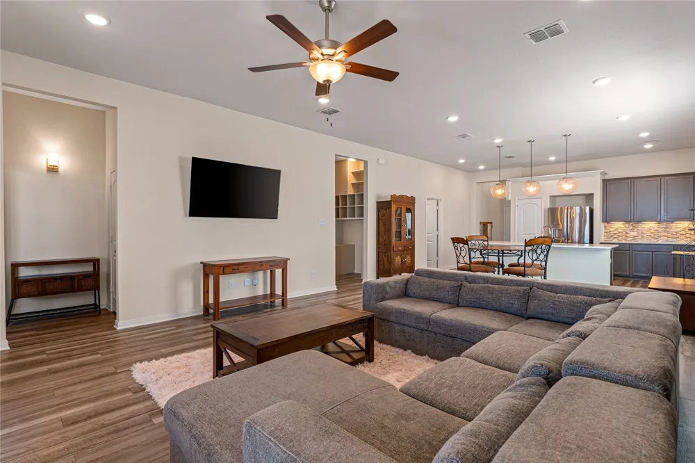 3205 Zabel Drive Lorena, TX 76655