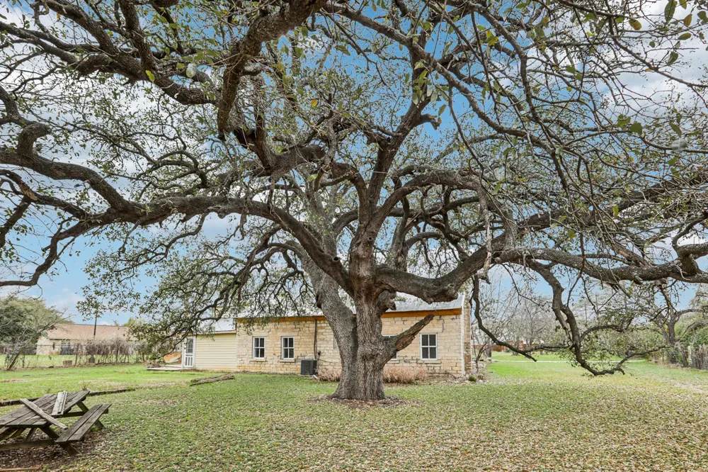 1801 Candee Street Georgetown, TX 78626