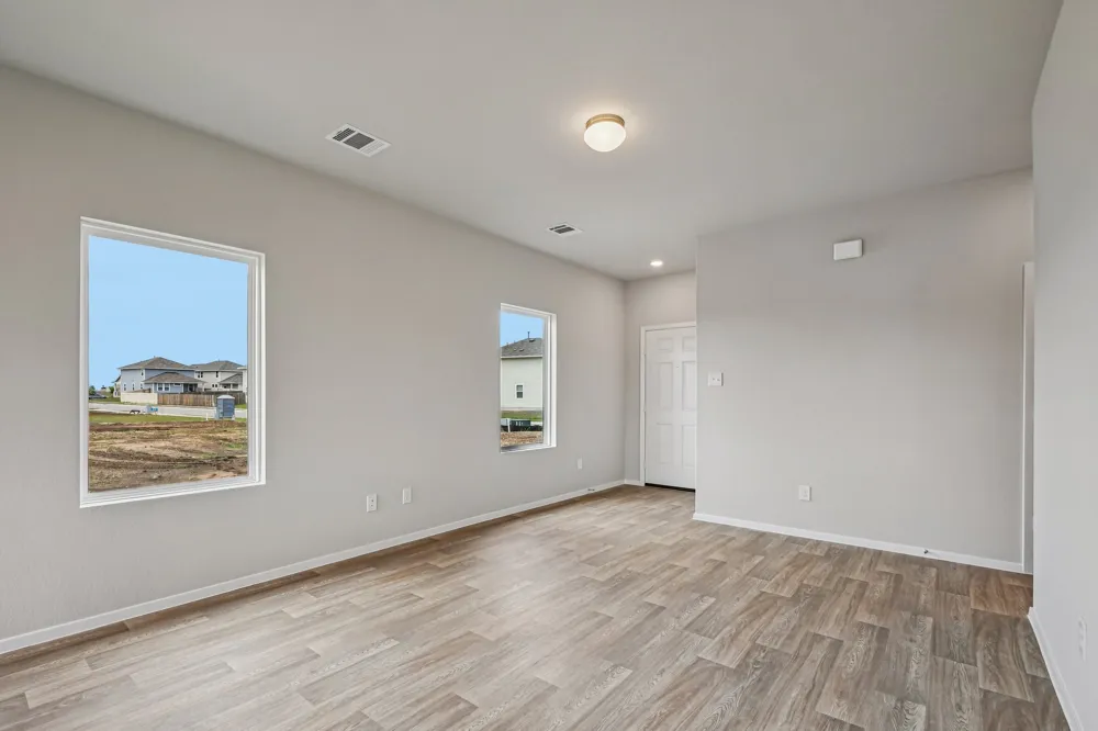 251 Haywood Manor Maxwell, TX 78656