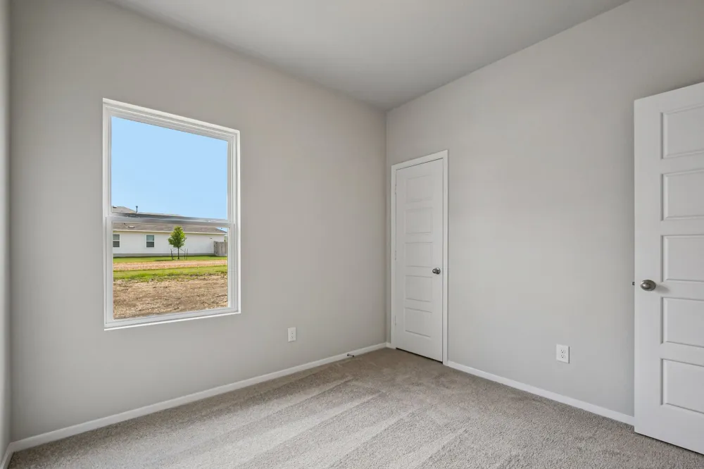 251 Haywood Manor Maxwell, TX 78656
