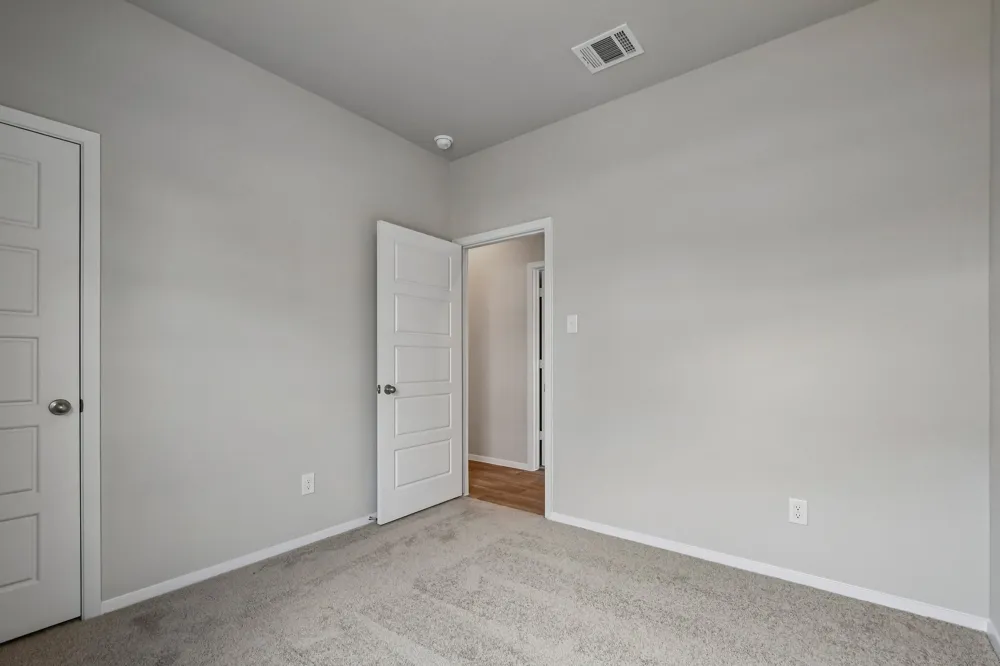 251 Haywood Manor Maxwell, TX 78656