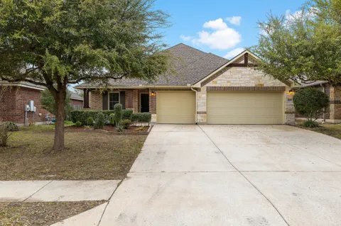 18905 Shallow Pond Trail