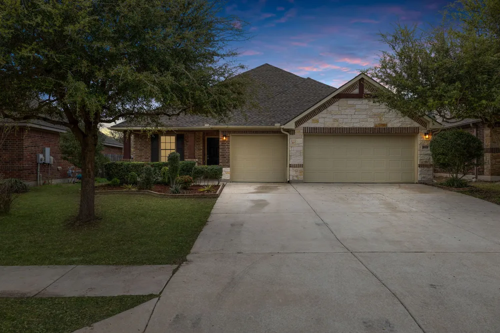 18905 Shallow Pond Trail Pflugerville, TX 78660