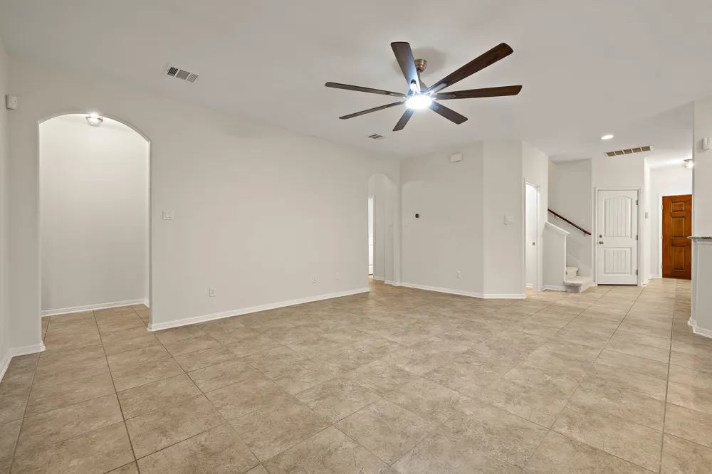 18905 Shallow Pond Trail Pflugerville, TX 78660