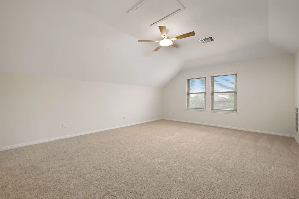 18905 Shallow Pond Trail Pflugerville, TX 78660