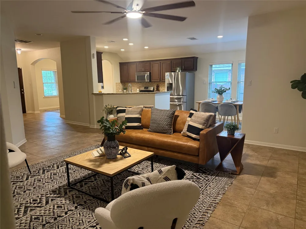 18905 Shallow Pond Trail Pflugerville, TX 78660