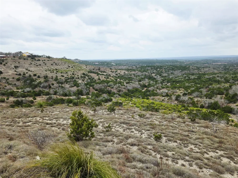 1017 Montell Road Wimberley, TX 78676