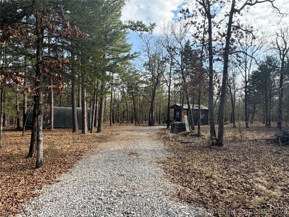 1083 AVENUE Red Oak, OK 74563