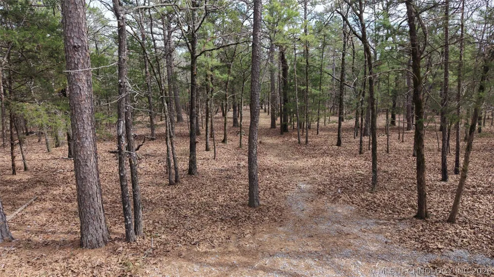 1083 AVENUE Red Oak, OK 74563