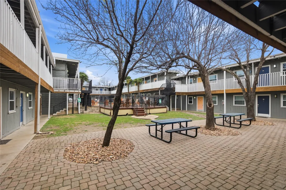2401 Manor Road #232 Austin, TX 78722