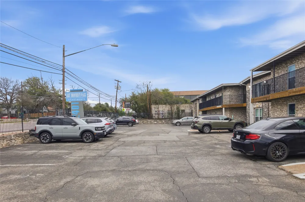 2401 Manor Road #232 Austin, TX 78722
