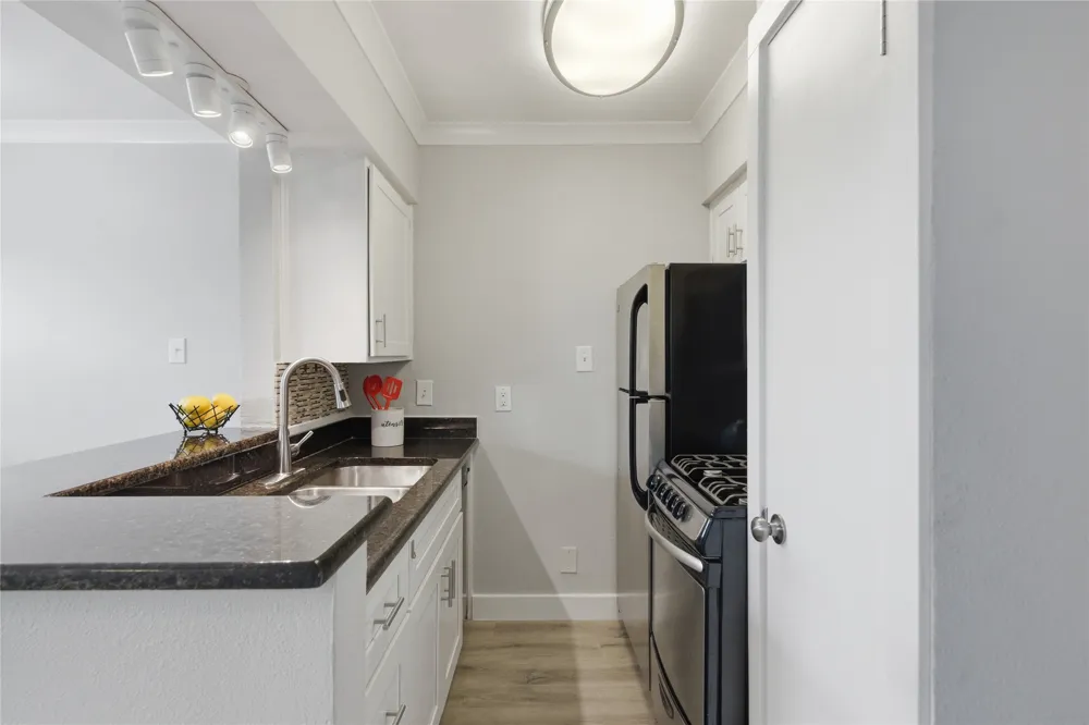 2401 Manor Road #232 Austin, TX 78722