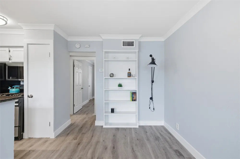 2401 Manor Road #232 Austin, TX 78722