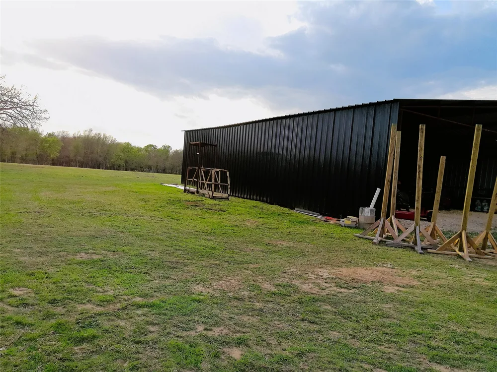 1042 Los Ranchitos Road Cameron, TX 76567