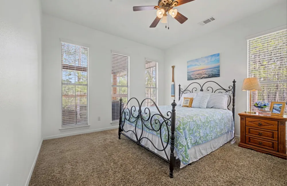 243 Riverbirch Browndell, TX 75931