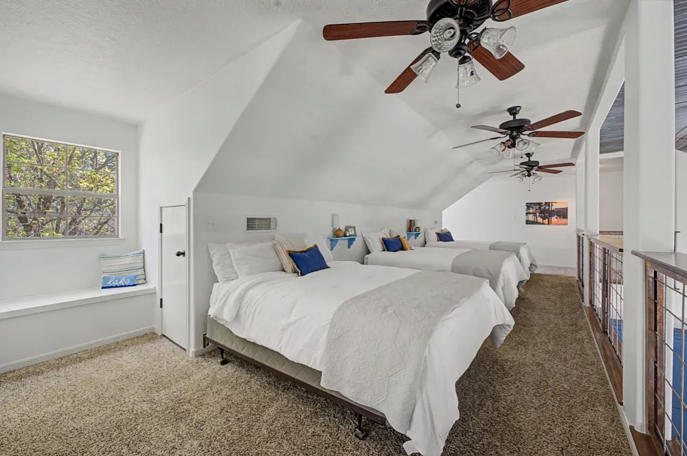 243 Riverbirch Browndell, TX 75931