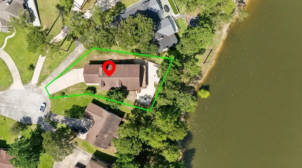 243 Riverbirch Browndell, TX 75931
