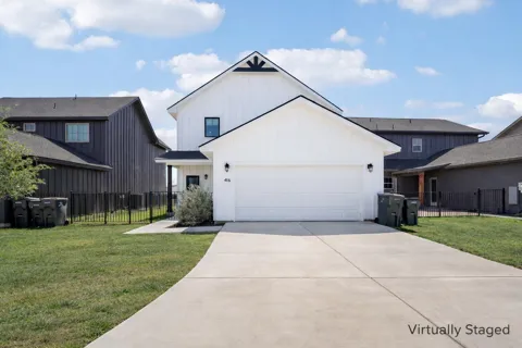 416 Stagecoach Trail