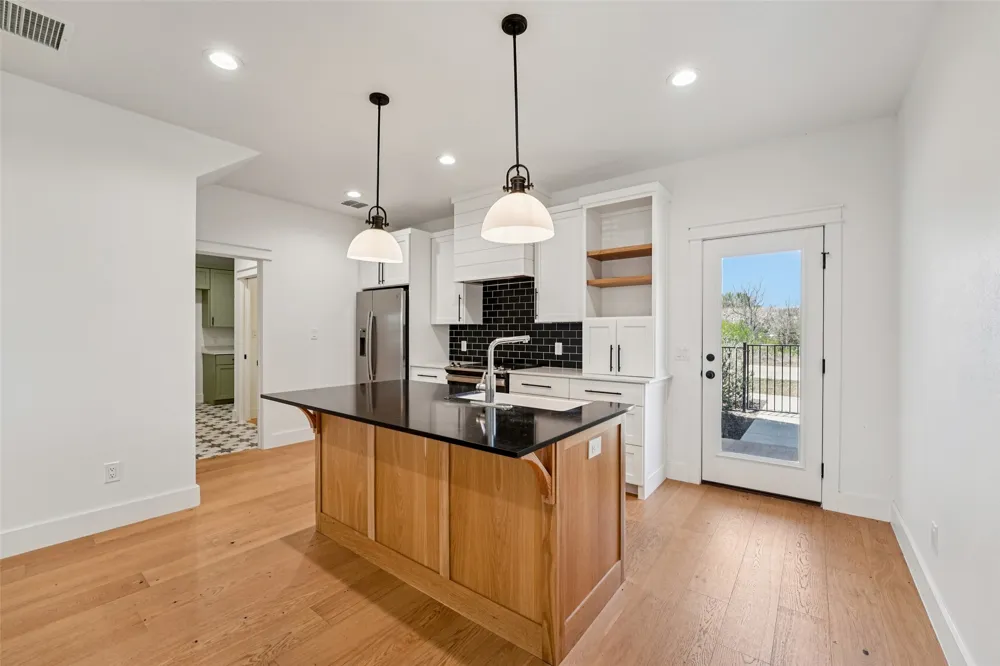 416 Stagecoach Trail San Marcos, TX 78666