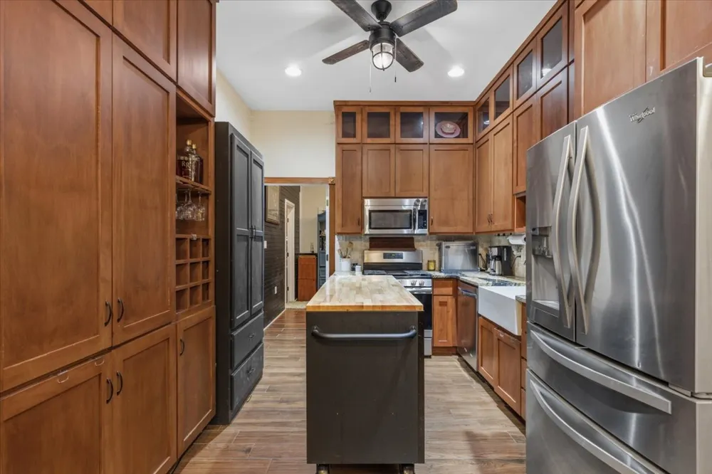 2187 Highway 290 E McDade, TX 78650
