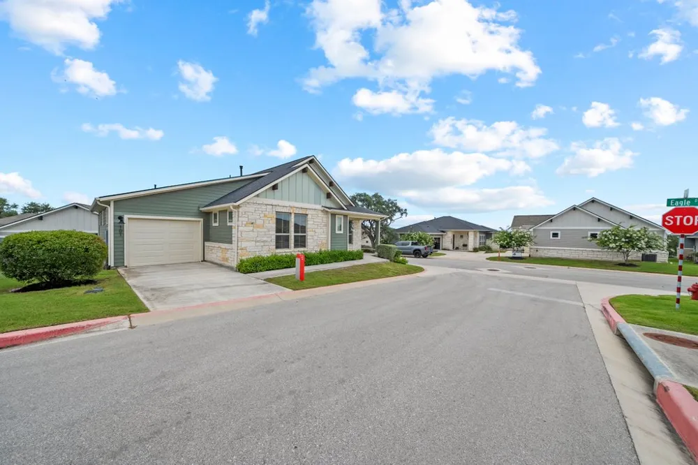 131 Ace Lane #101 San Marcos, TX 78666