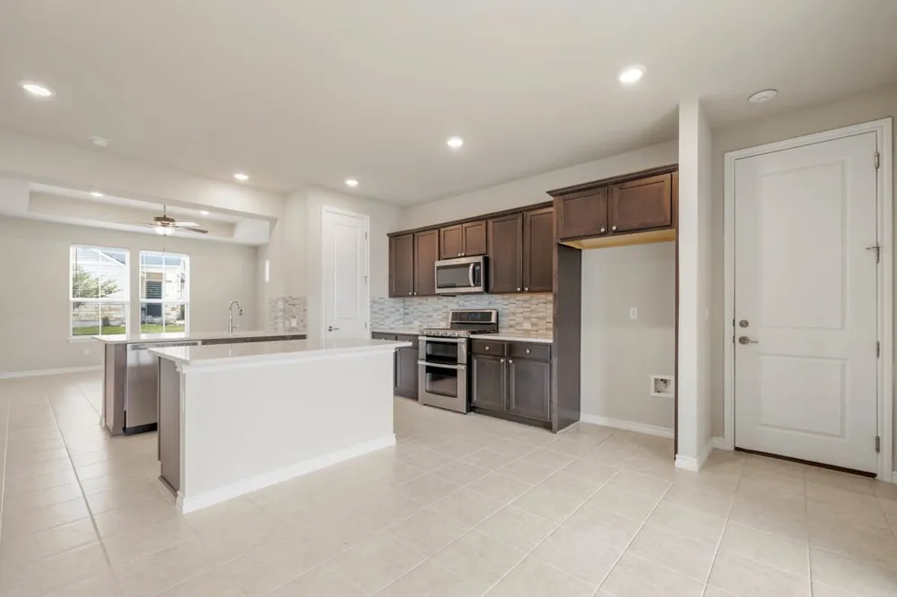 131 Ace Lane #101 San Marcos, TX 78666