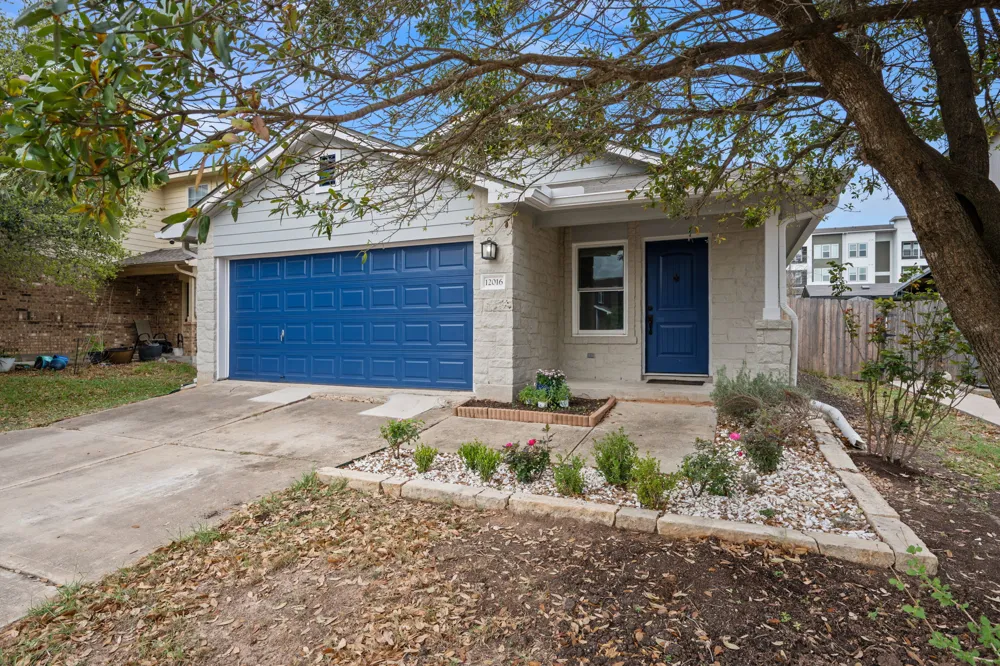 12016 Plains Valley Drive Del Valle, TX 78617