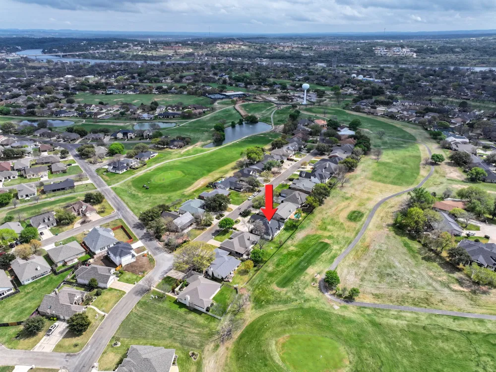 415 Saint Andrews Street Meadowlakes, TX 78654