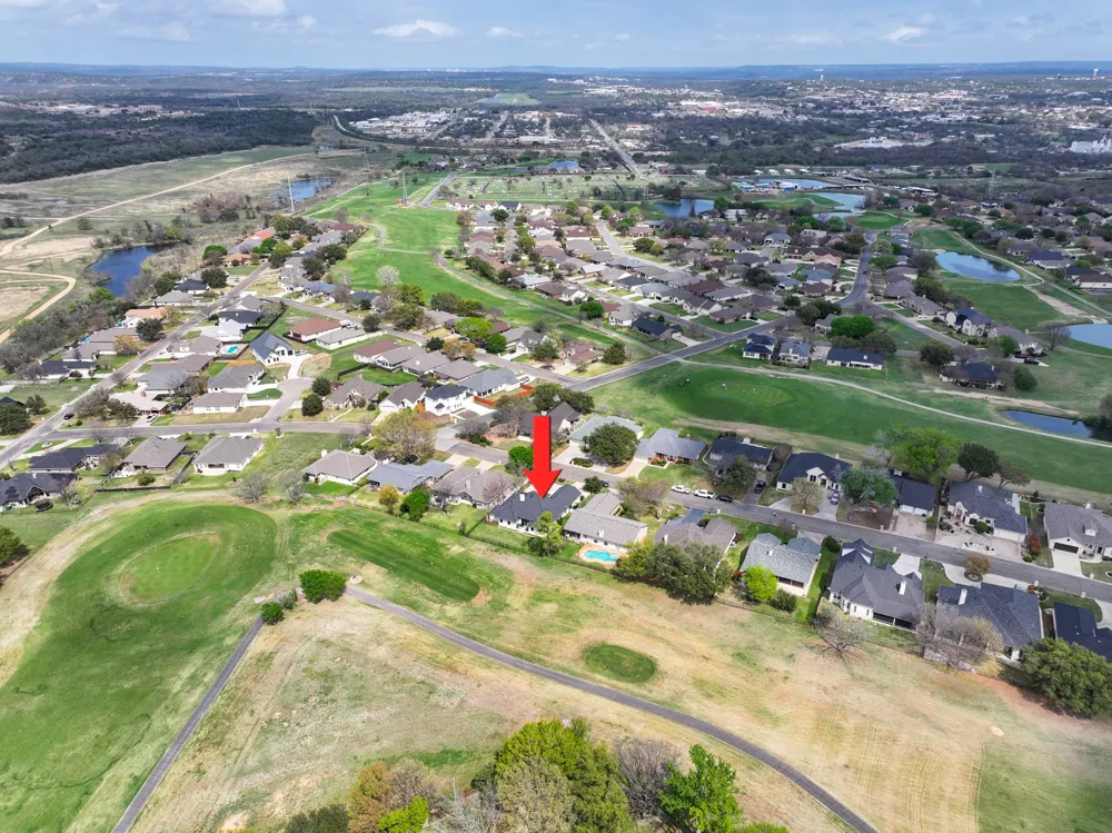 415 Saint Andrews Street Meadowlakes, TX 78654