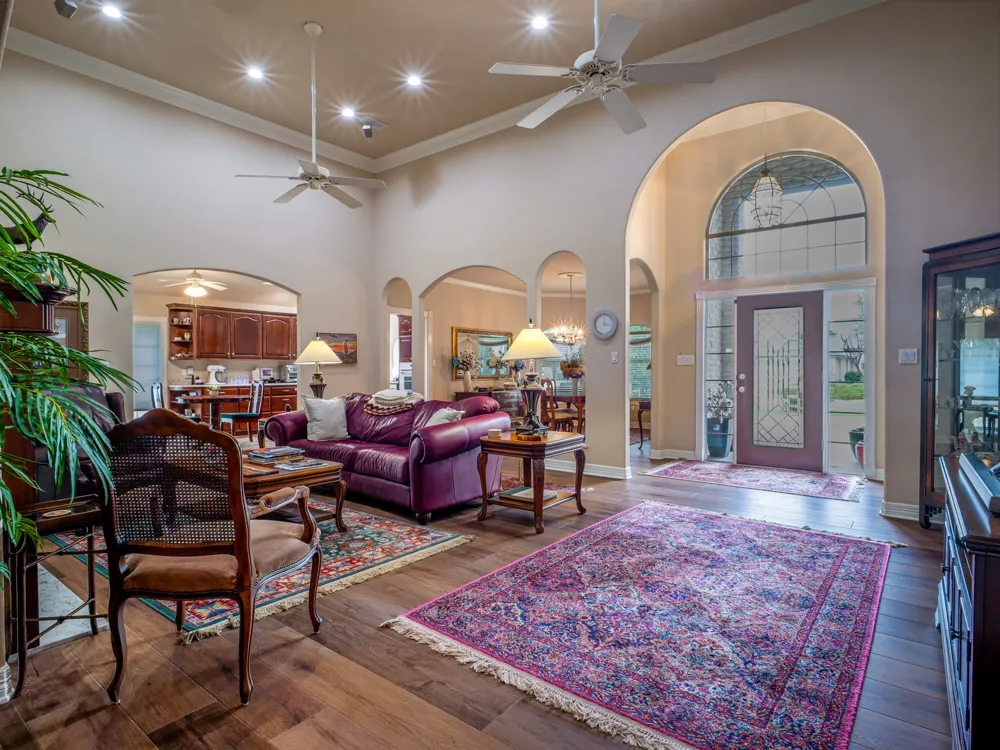 415 Saint Andrews Street Meadowlakes, TX 78654