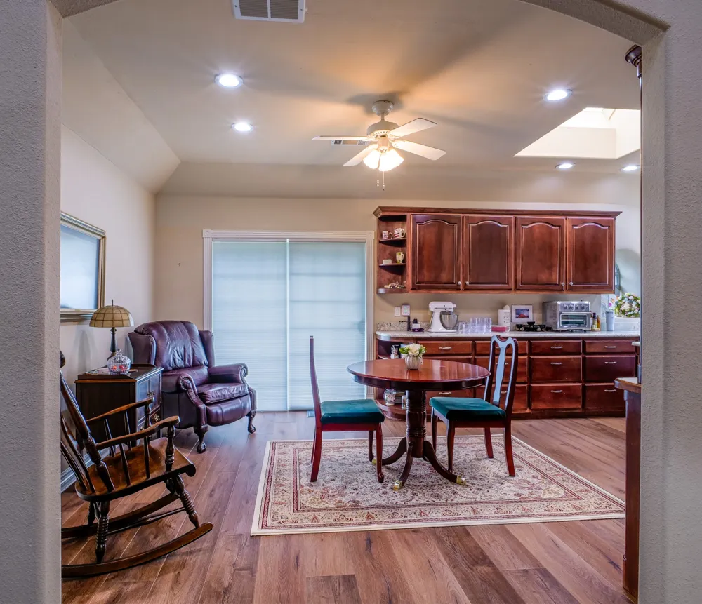 415 Saint Andrews Street Meadowlakes, TX 78654