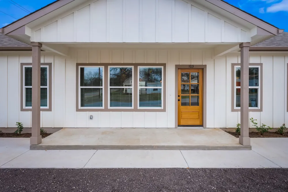 103 Lentz Main Street Red Rock, TX 78662