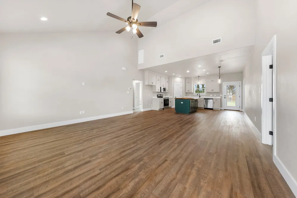 103 Lentz Main Street Red Rock, TX 78662