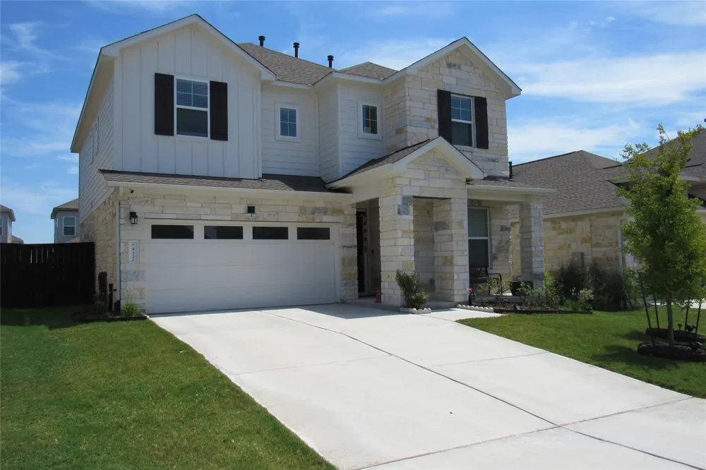 4337 Chapel Hill Street Round Rock, TX 78626