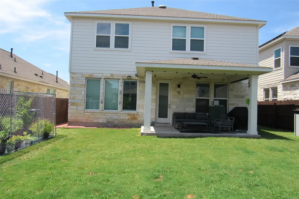 4337 Chapel Hill Street Round Rock, TX 78626