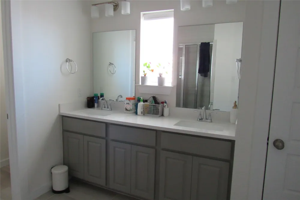 4337 Chapel Hill Street Round Rock, TX 78626