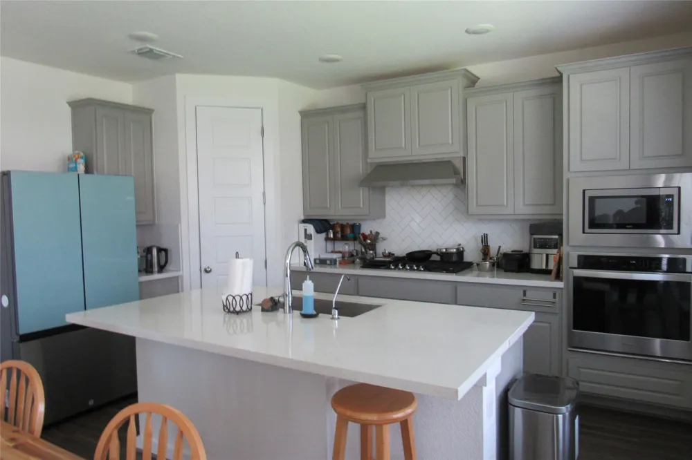 4337 Chapel Hill Street Round Rock, TX 78626