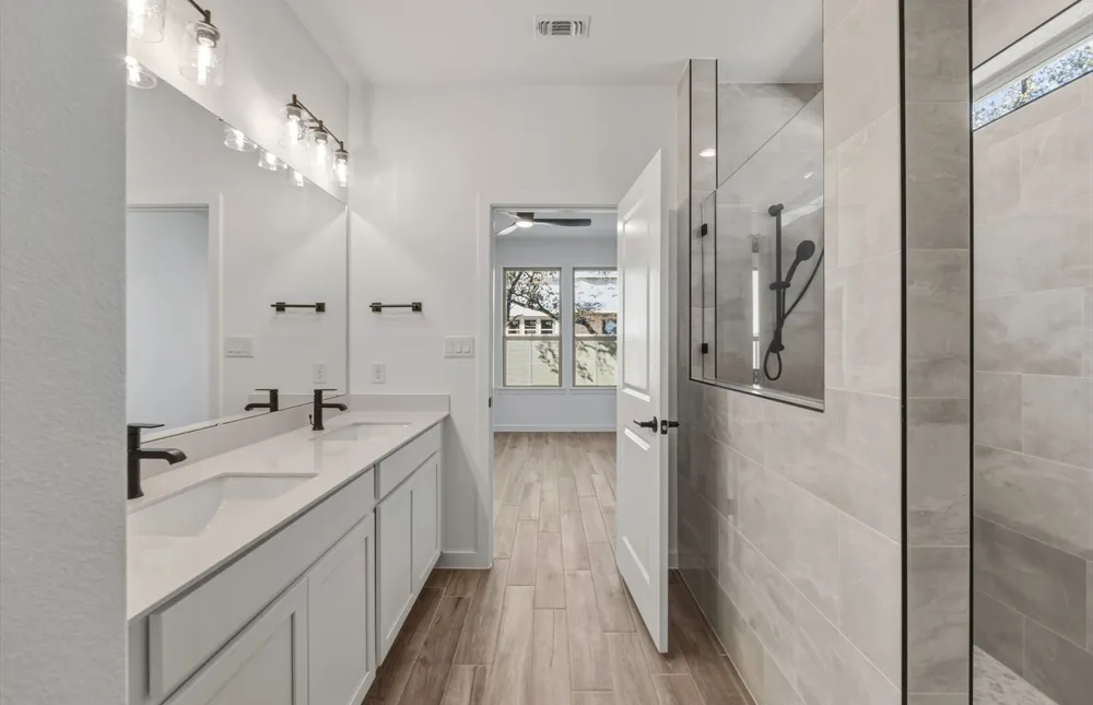 1832 Spring Mountain Cove Georgetown, TX 78628