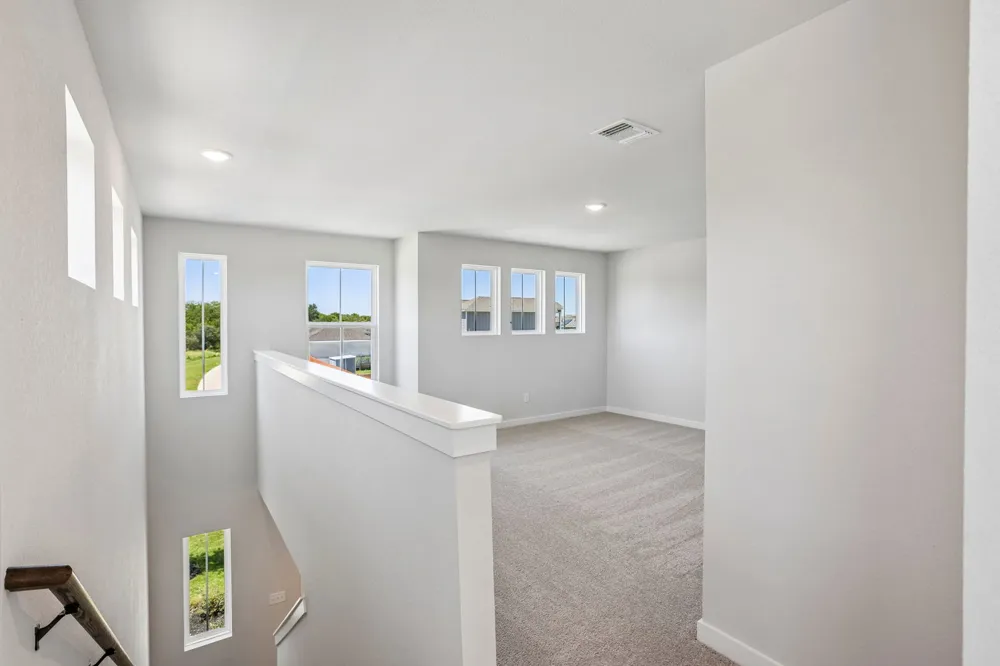 2207 Oscar Eli Place Round Rock, TX 78665