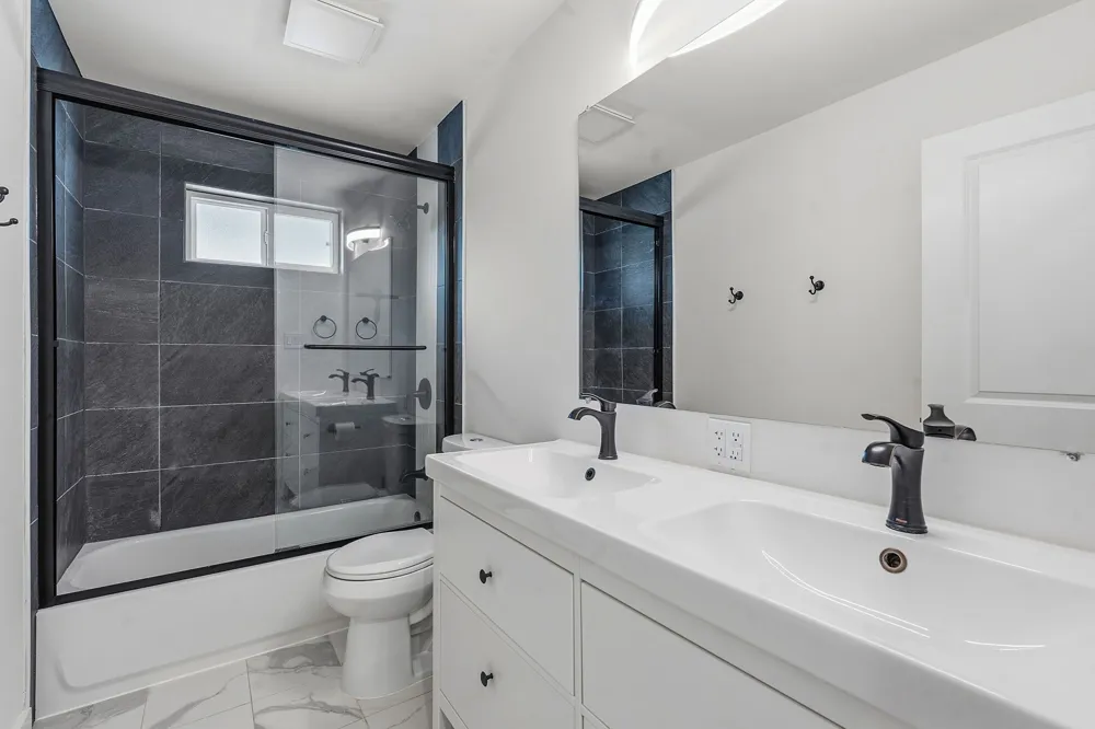 2612 Little John Lane Austin, TX 78704