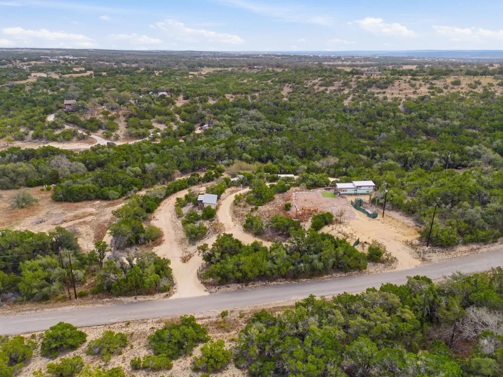 530 Pioneer Trail Dripping Springs, TX 78620