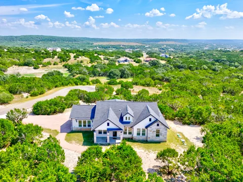 101 S Creek Circle