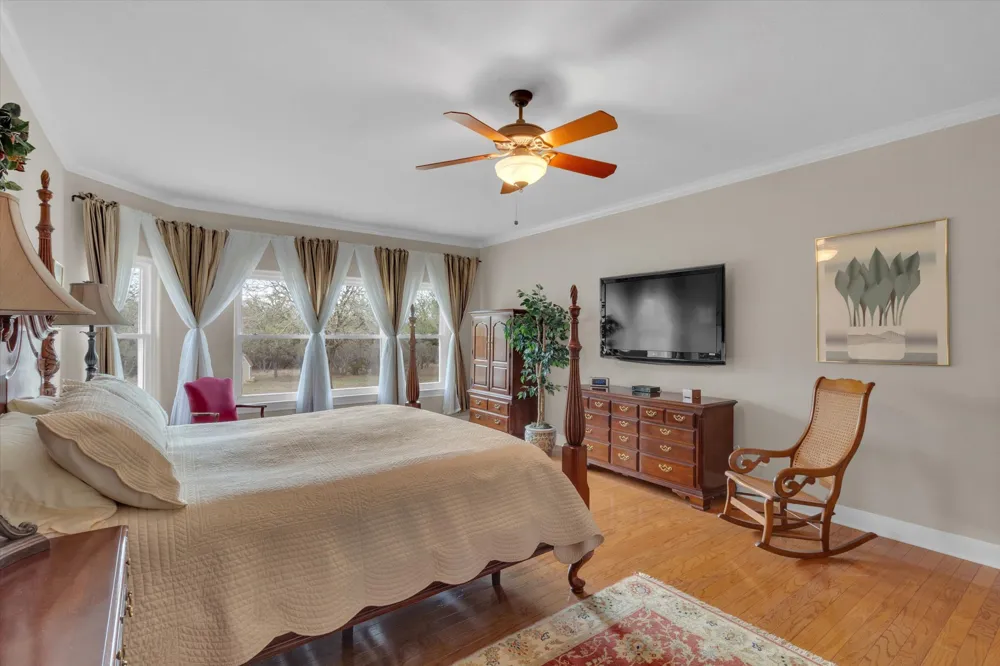 2235 Summit Ridge Drive San Marcos, TX 78666