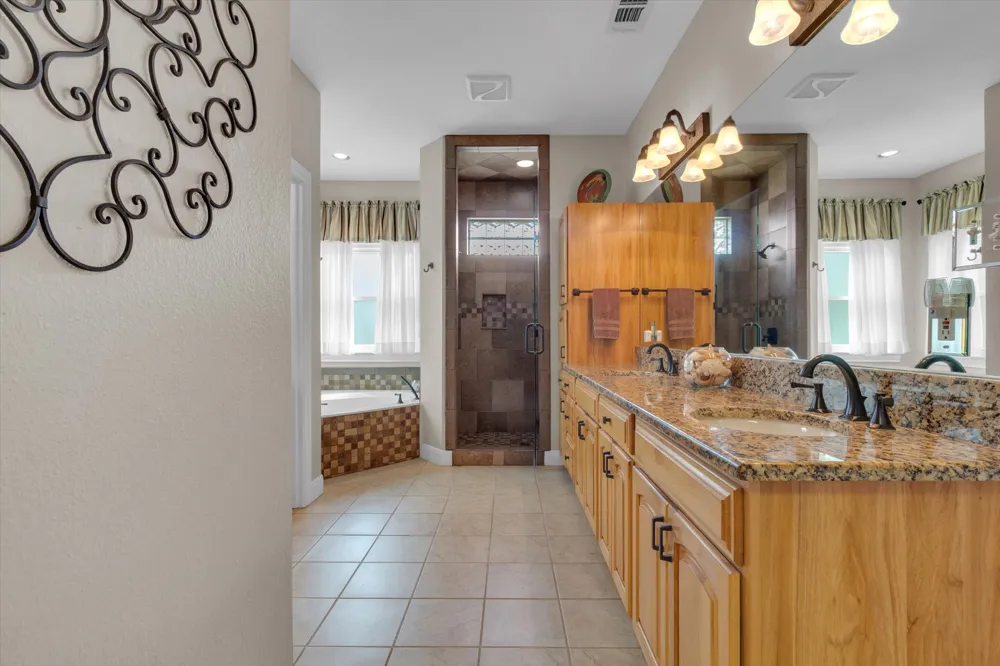 2235 Summit Ridge Drive San Marcos, TX 78666