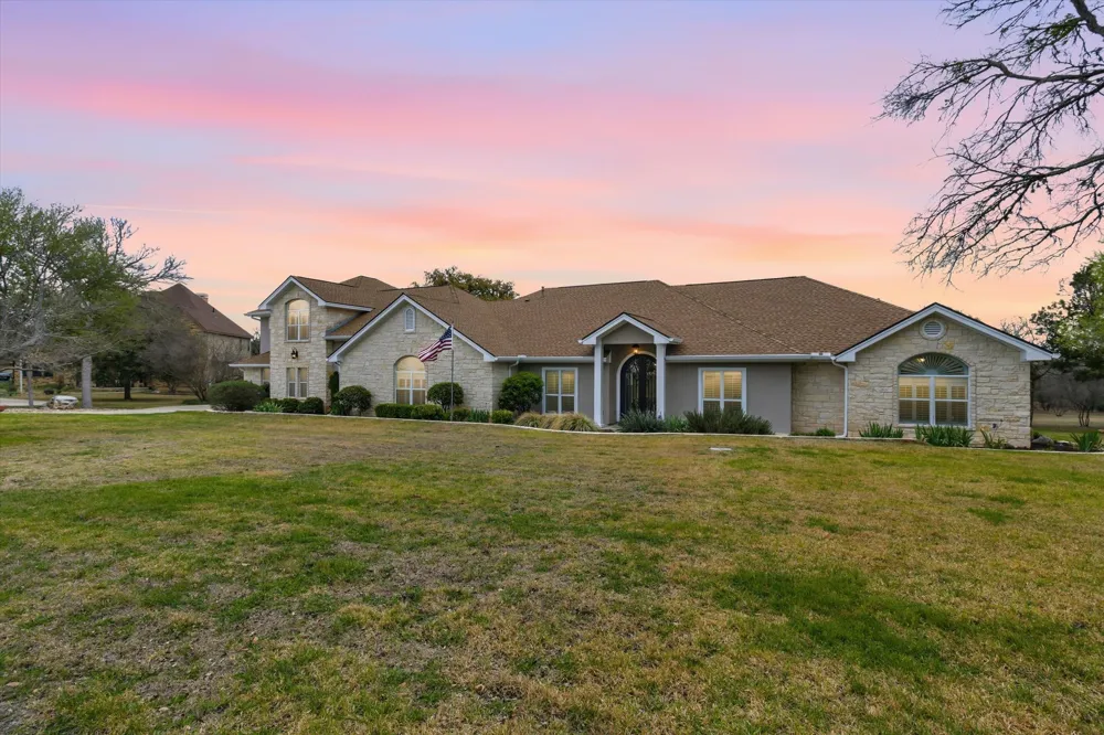 2235 Summit Ridge Drive San Marcos, TX 78666
