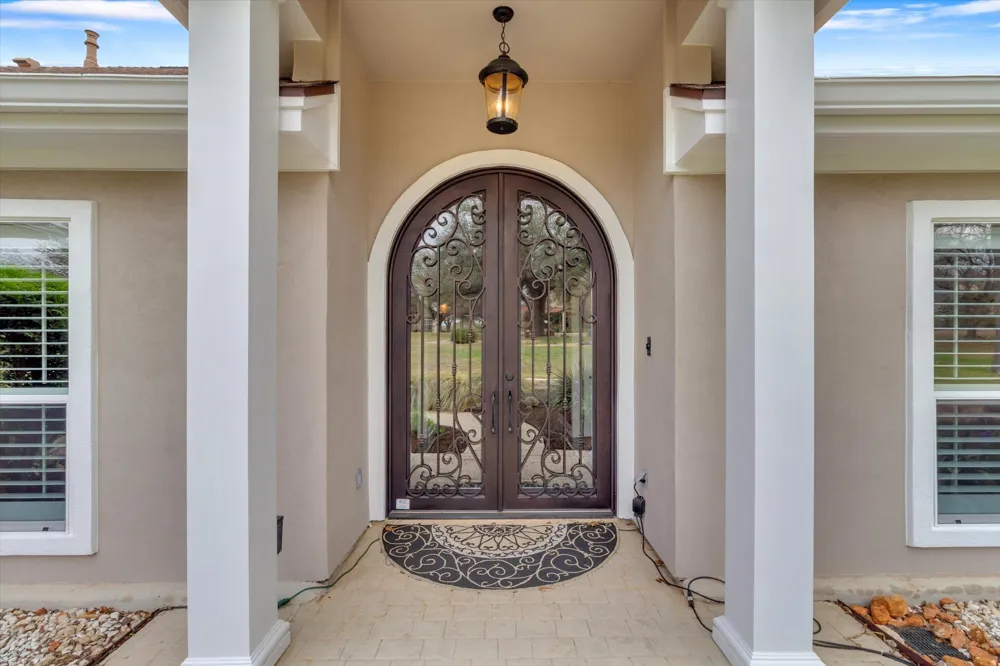 2235 Summit Ridge Drive San Marcos, TX 78666