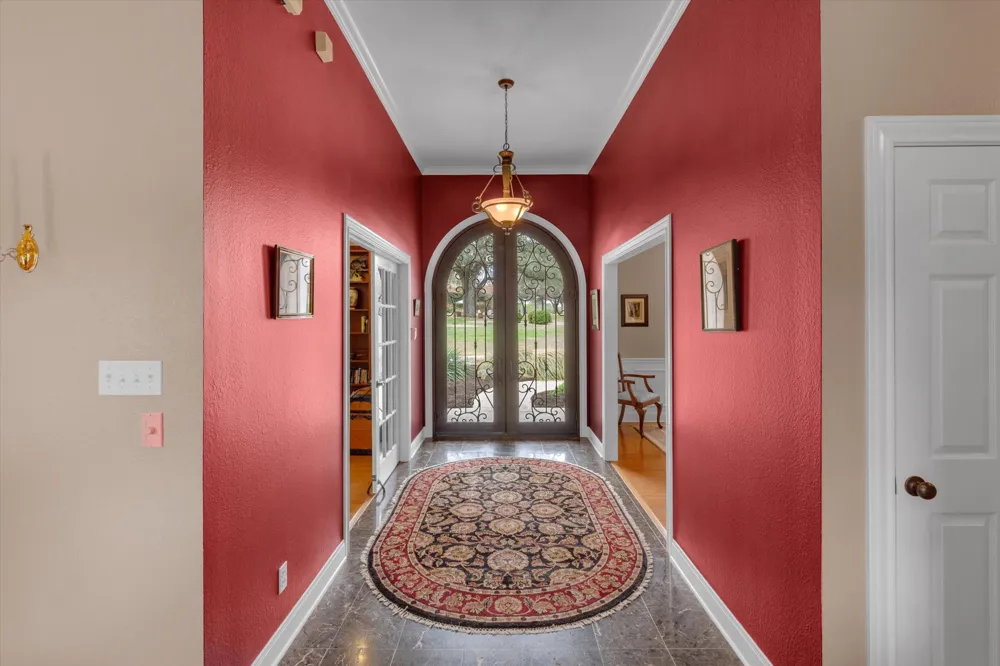 2235 Summit Ridge Drive San Marcos, TX 78666