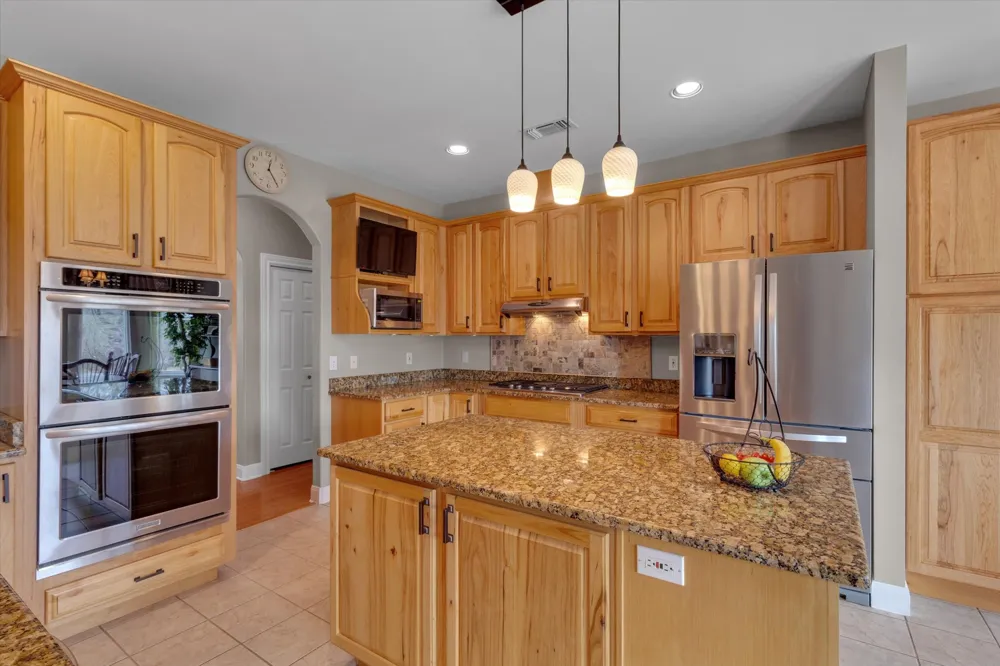 2235 Summit Ridge Drive San Marcos, TX 78666